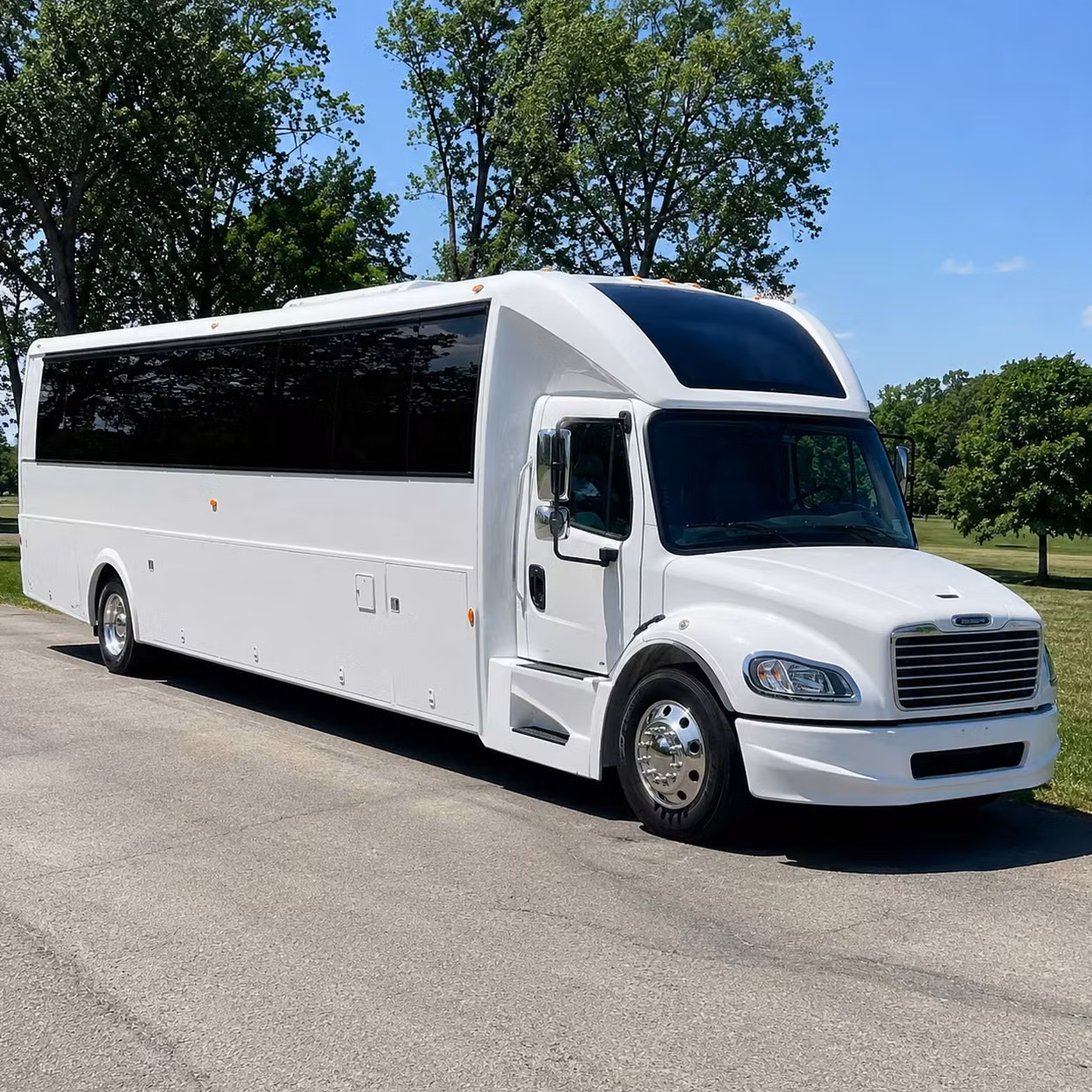 bus rentals for san diego proms homecomings