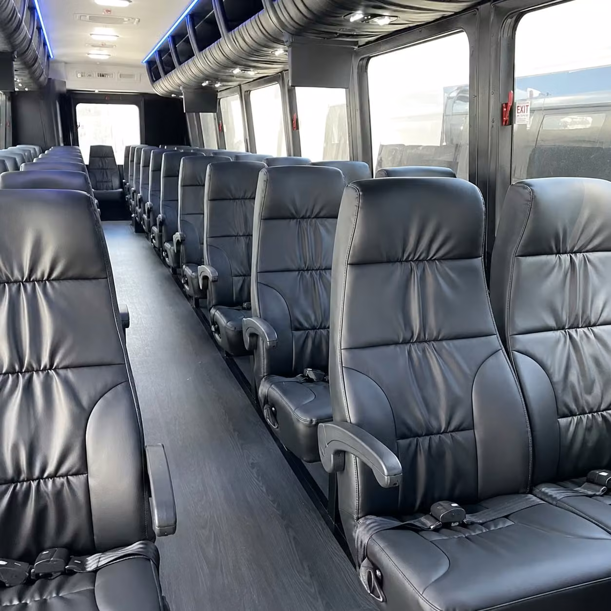 minibus and charter bus rentals for san diego garden and estate wedding venues