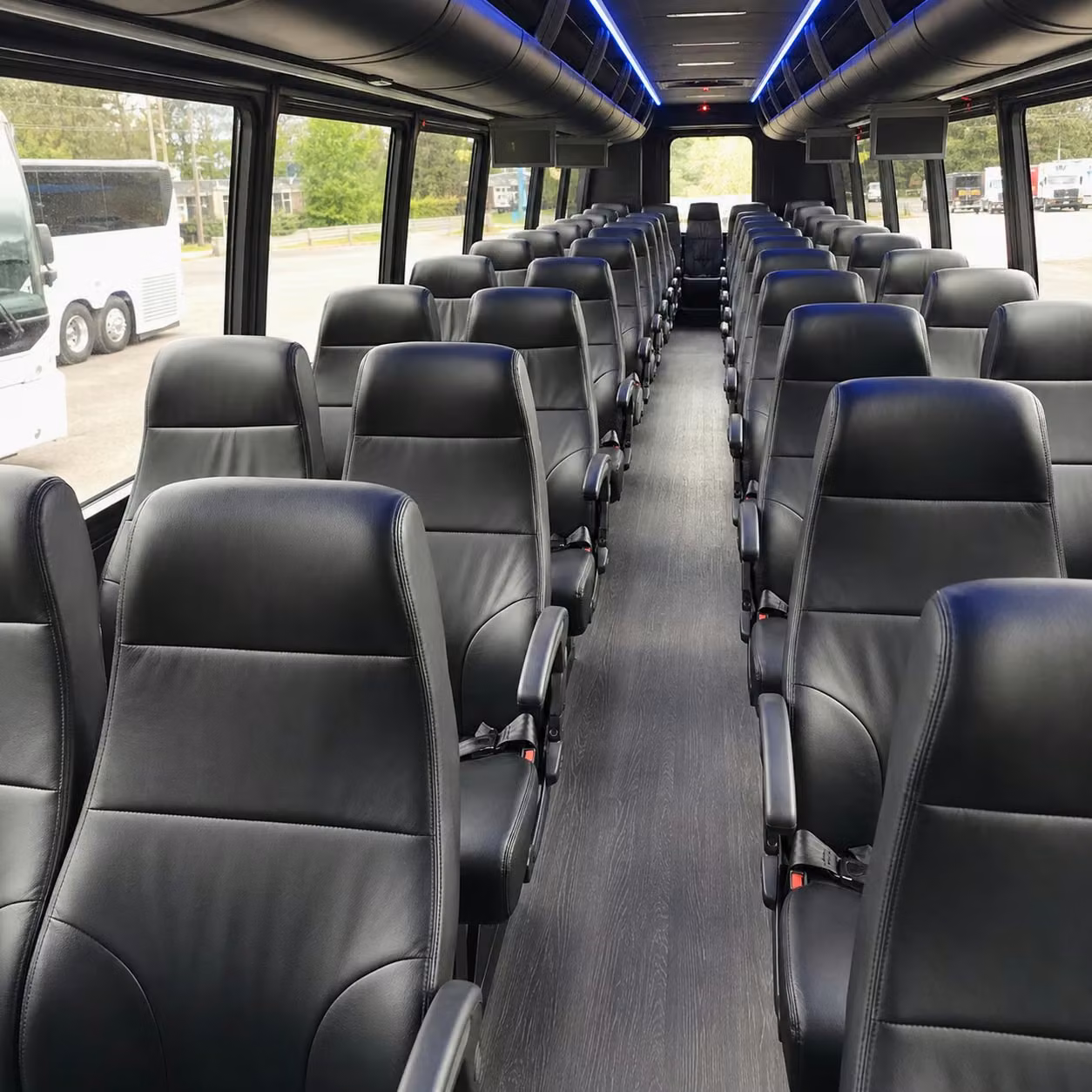 minibus rentals for smaller san diego prom friend groups