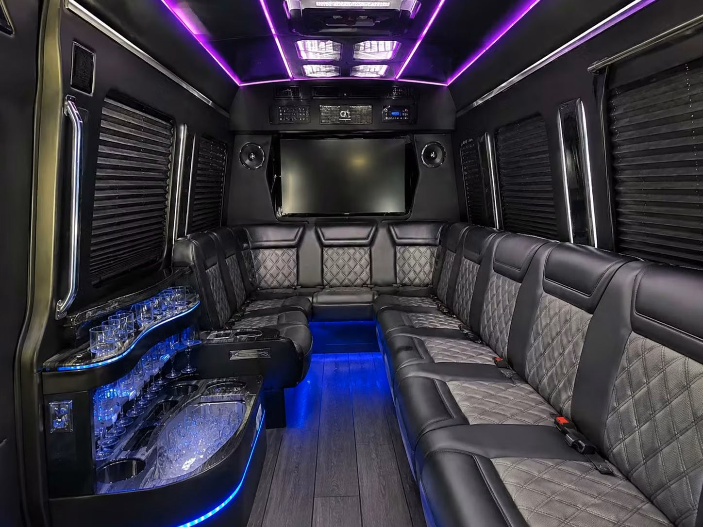 these san diego corporate events need reliable shuttle service